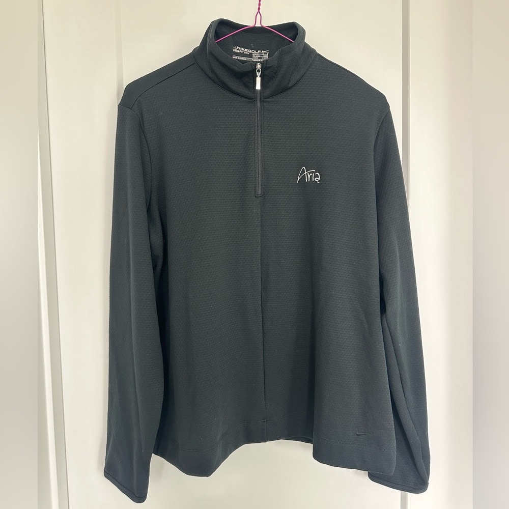 Aria Nike Golf Vegas Pullover